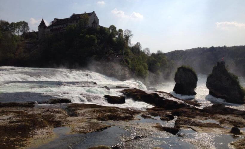 A day trip from Zurich to Rhine Falls