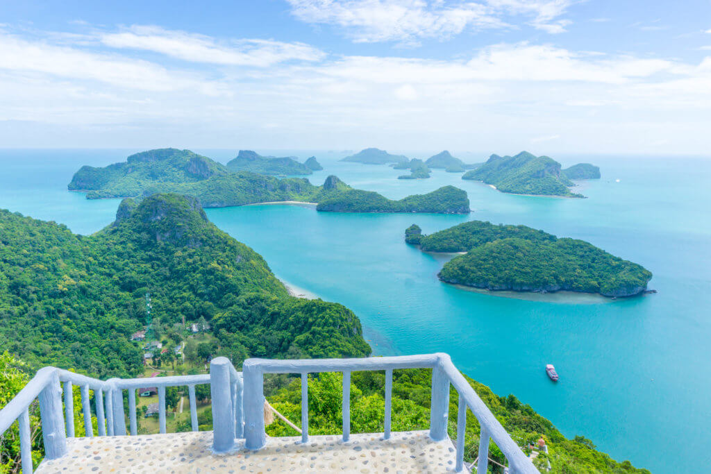 viewpoint at Koh Wua Talap - angthong national marine park tour