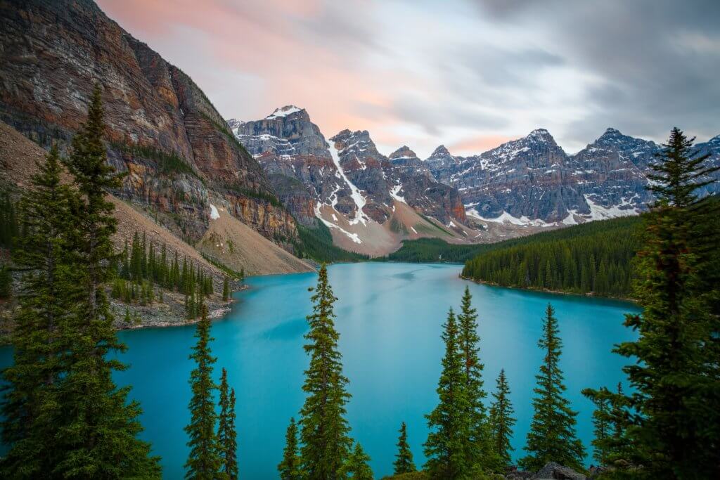Alberta yoga retreats - lake and mountains view in Canada