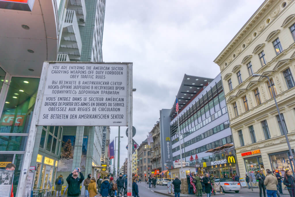 Checkpoint Charlie - 2 days Berlin itinerary