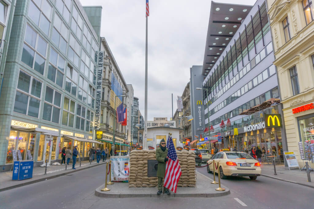 Checkpoint Charlie - 2 days Berlin itinerary