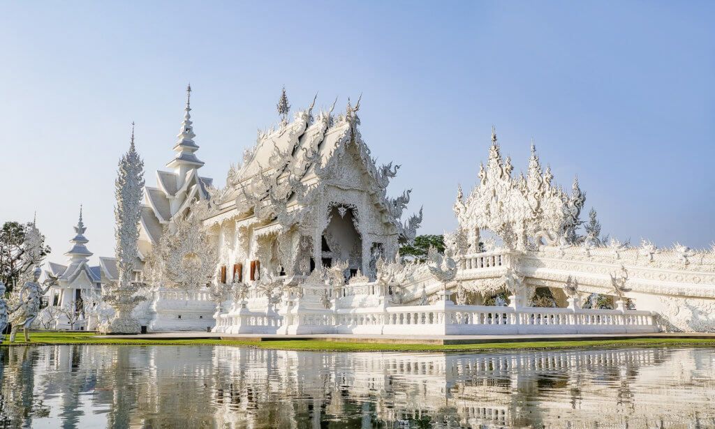 White Temple in Chiang Rai - excursions from Chiang Mai