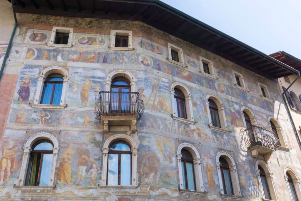 One of Trento's painted façades - what to do in Trento 