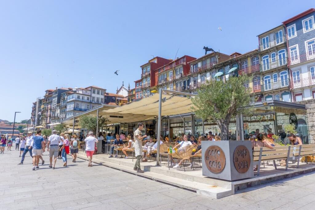 Café do Cais - where to eat in Porto