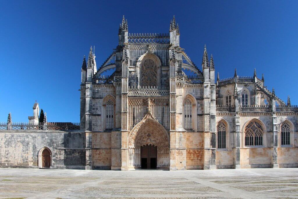 Monastery of Batalha - best day trips from Lisbon