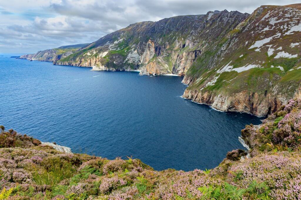 Slieve League Cliffs, Ireland - wellness hikes in Europe
