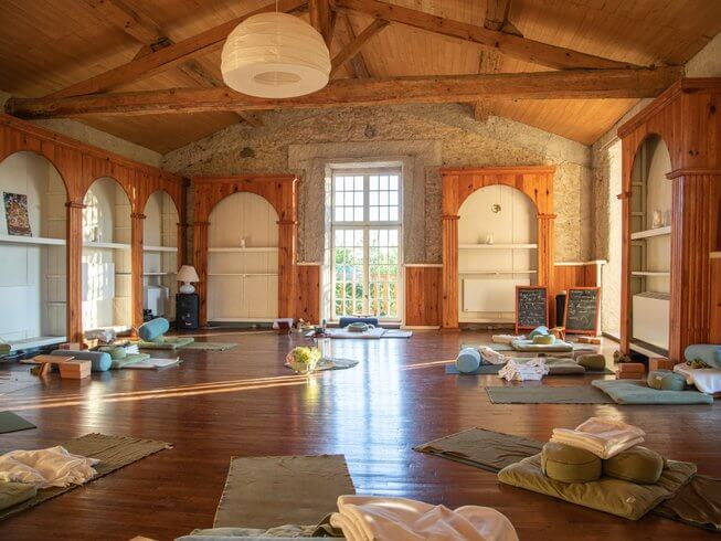 yoga retreat France