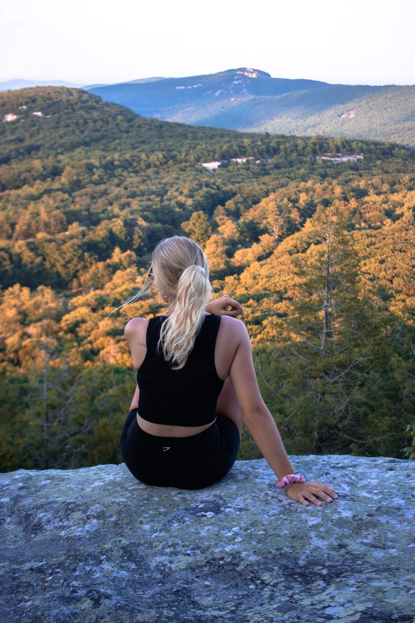 Top 7 Best Yoga Retreats in New York (2024) The Yogi Wanderer