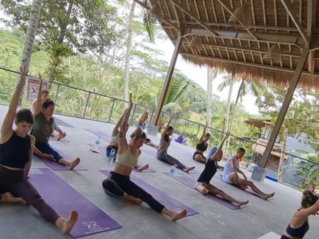 Top 12 Best Yoga Teacher Training In Bali (2024) - The Yogi Wanderer